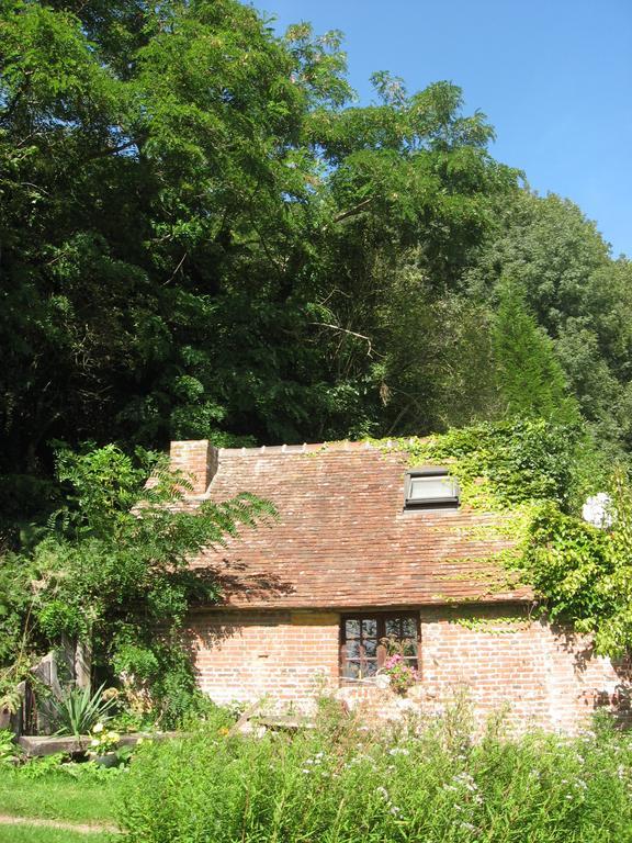Livarot-Pays-d'Auge La Boursaie B&B 외부 사진