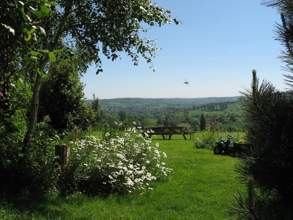 Livarot-Pays-d'Auge La Boursaie B&B 객실 사진